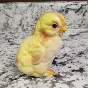 Vintage Lefton Yellow and Cream Chick Figurine